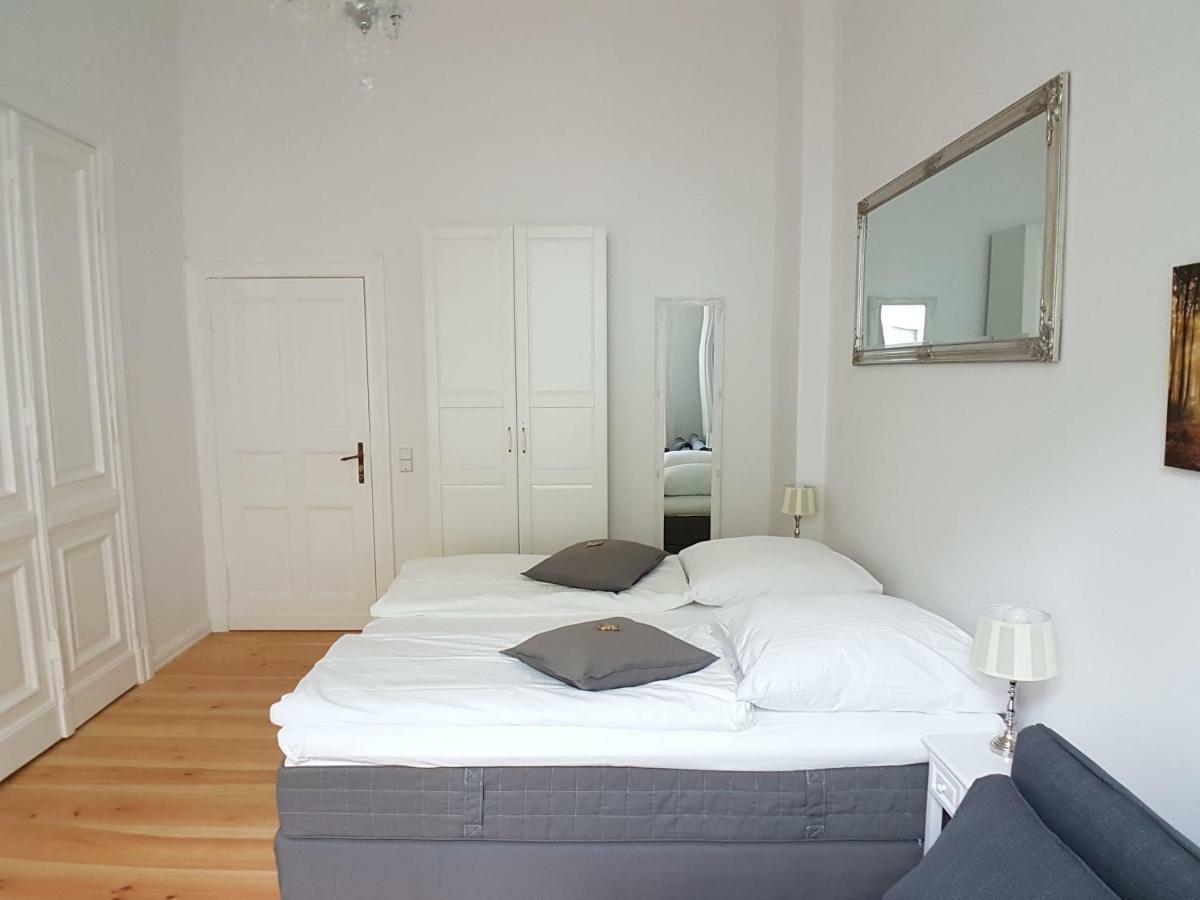 Appartement Lang Re By Rockchair L Superhost Status L 2 Bedrooms Boxspringbeds In Center - Cozy Family & Business Flair Welcomes You! *